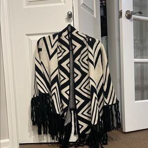 Calypso dark navy and White Geometric Fringe Cardigan